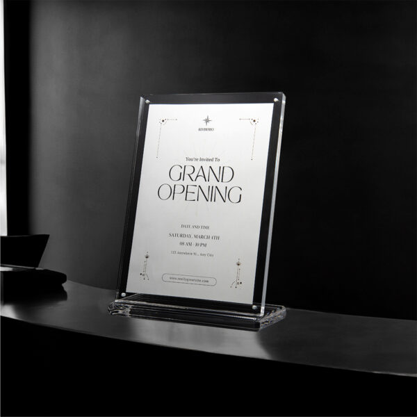上質な透明感 アクリルスタンド プレミア L型｜メニュー・POP・証書